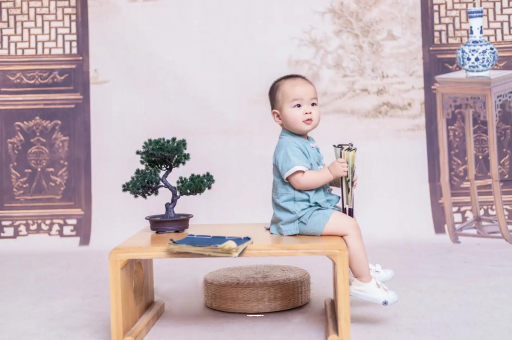 沂南可爱的企鹅宝宝